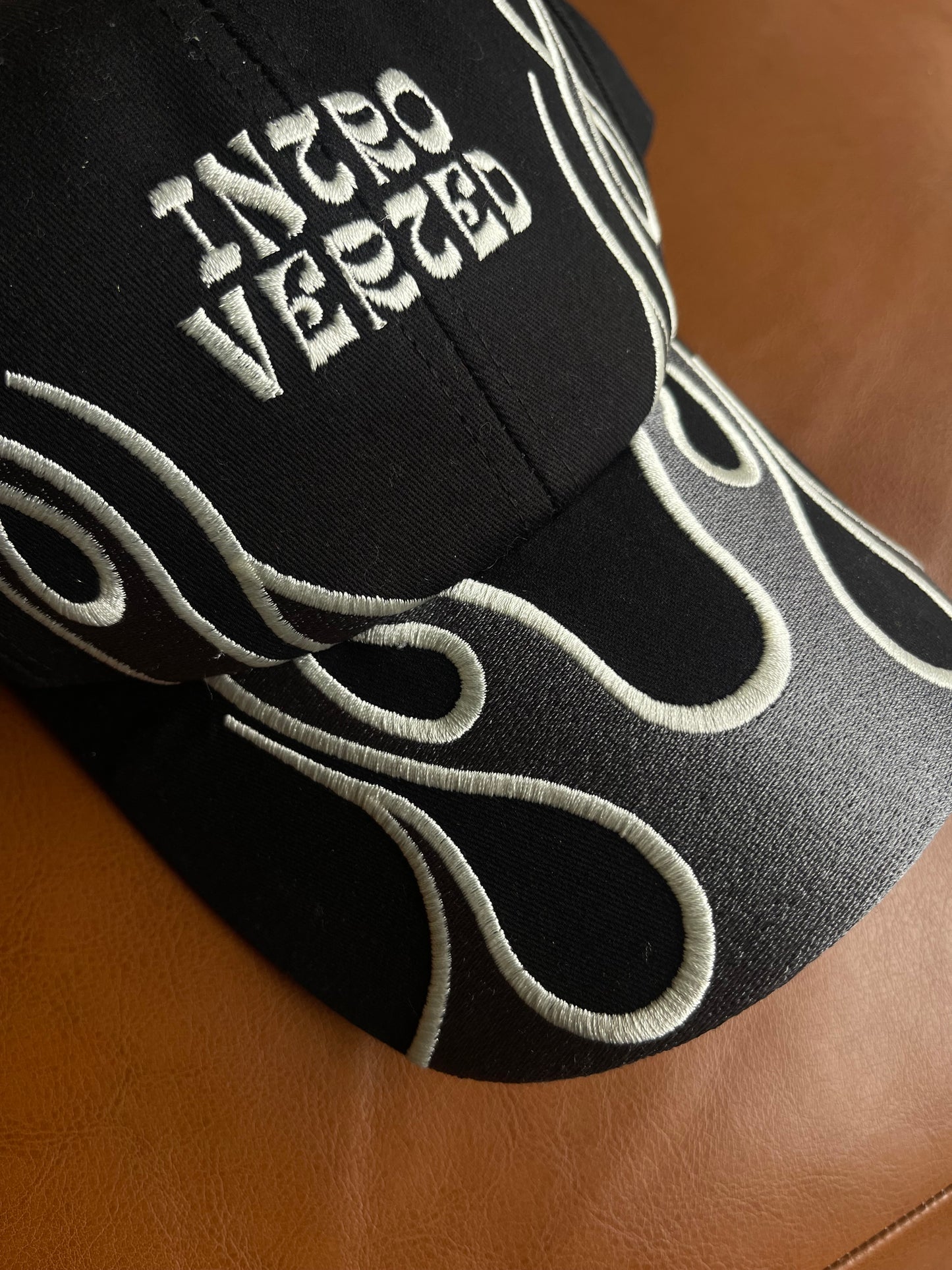 INTROVERTED FLAME CAP