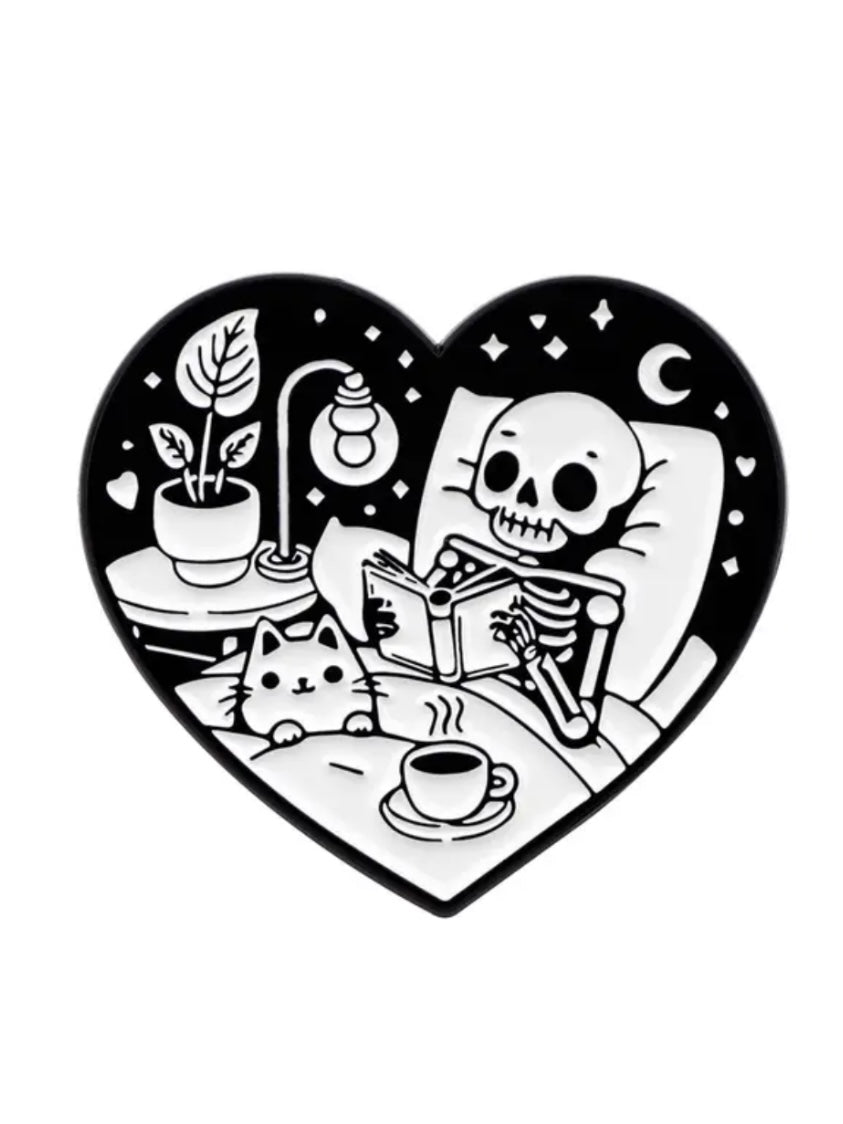 NIGHT READER BOOK PIN
