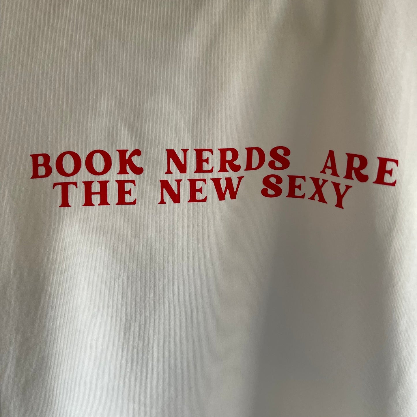 BOOK NERDS ARE SEXY SLOGAN TEE