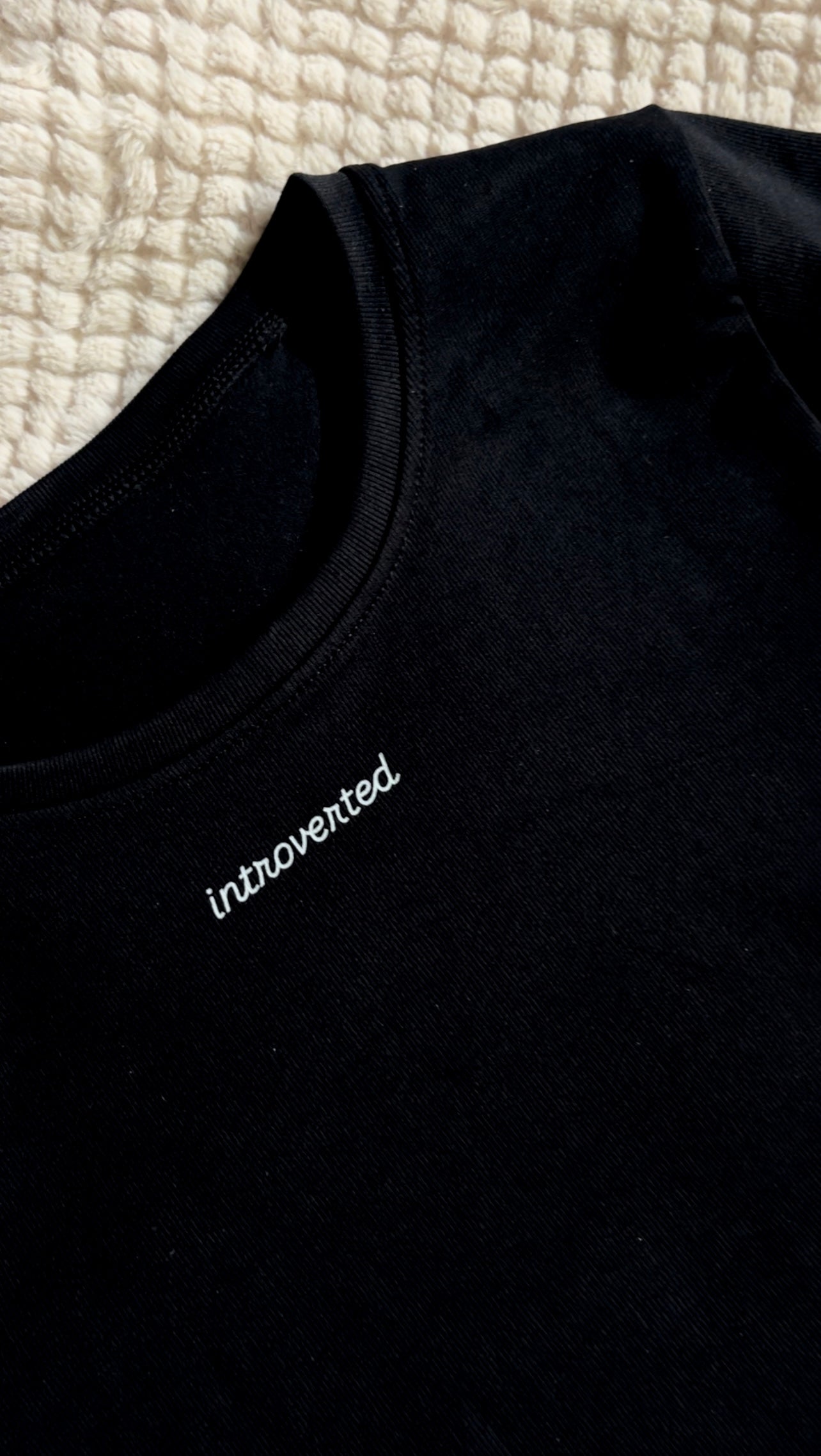 INTROVERTED TEE