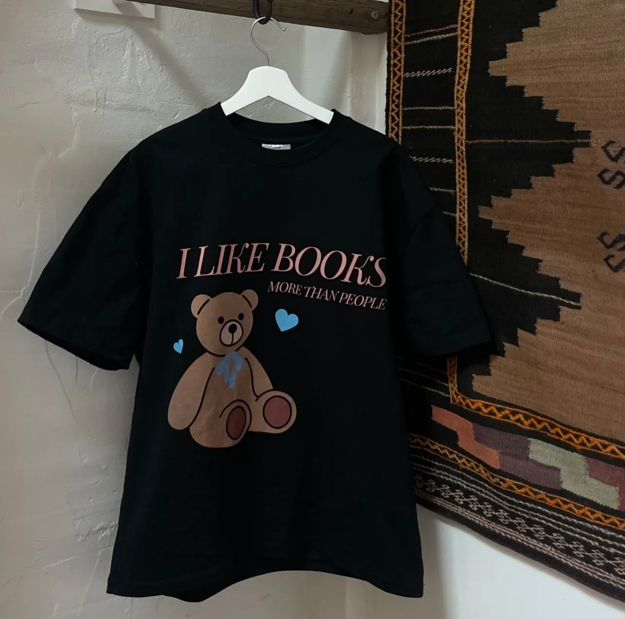 TEDDY TEE, OVERSIZED BOOK SHIRT