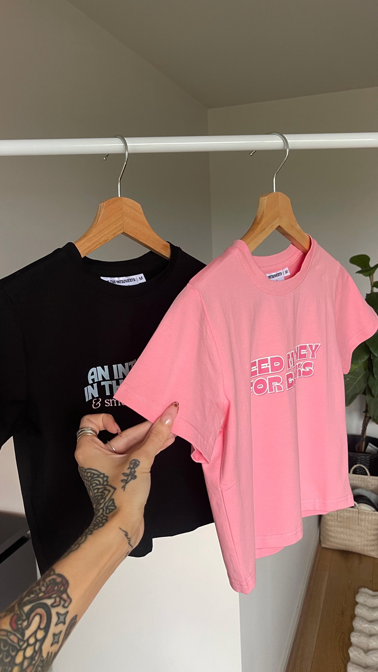 MONEY FOR BOOKS SLOGAN TEE