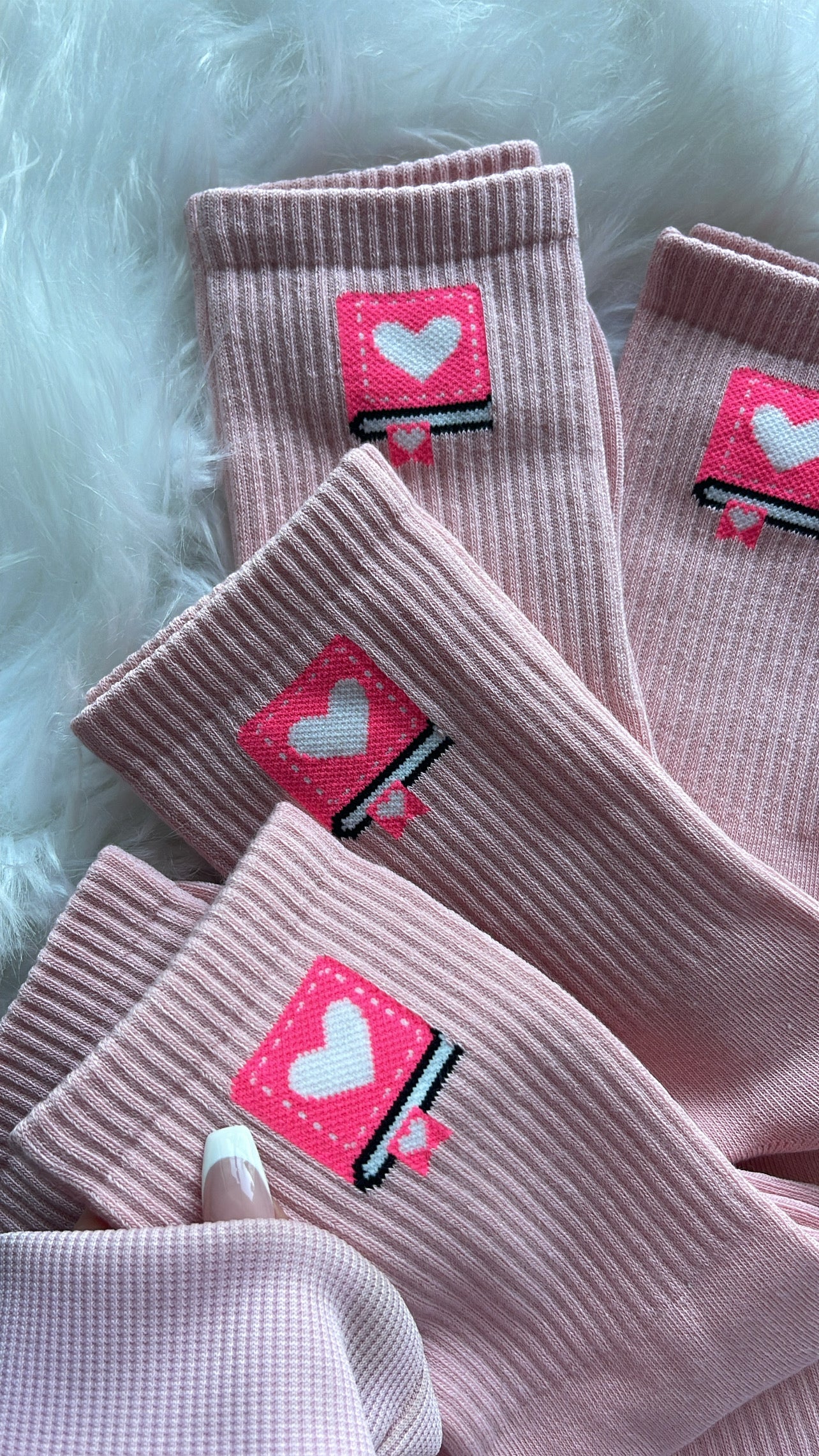 PINK BOOK LOVER SOCKS