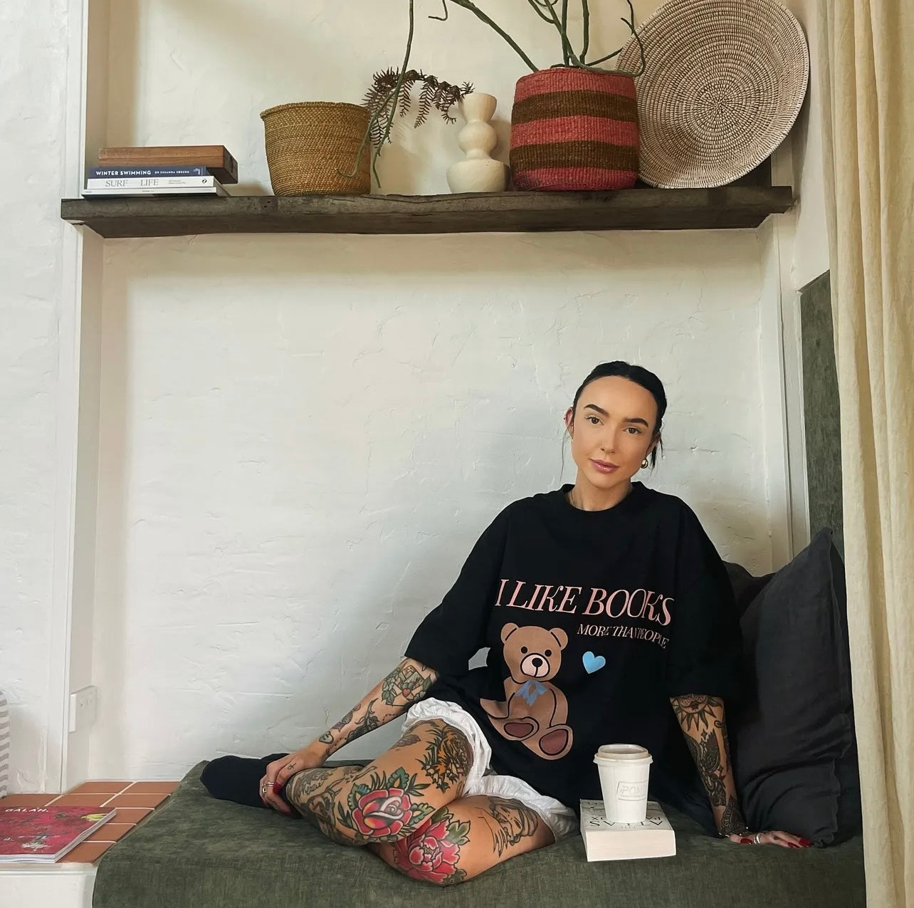 TEDDY TEE, OVERSIZED BOOK SHIRT