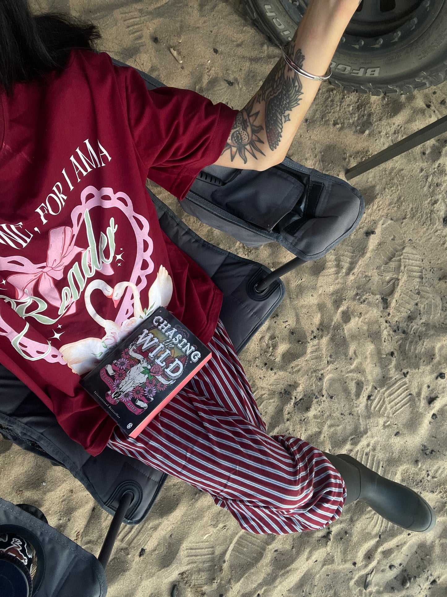 CHERRY, OVERSIZED READER TEE  *sale*