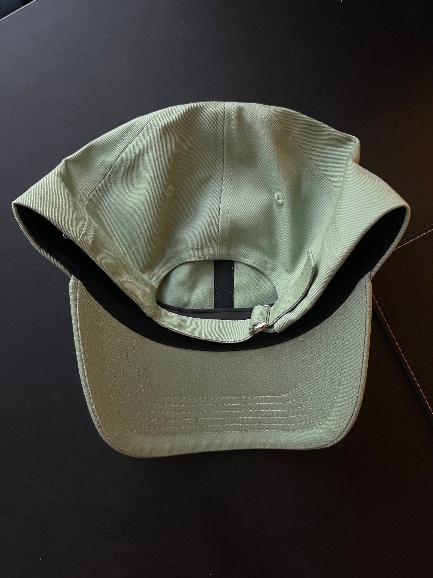 BOOK GIRLIE CAP