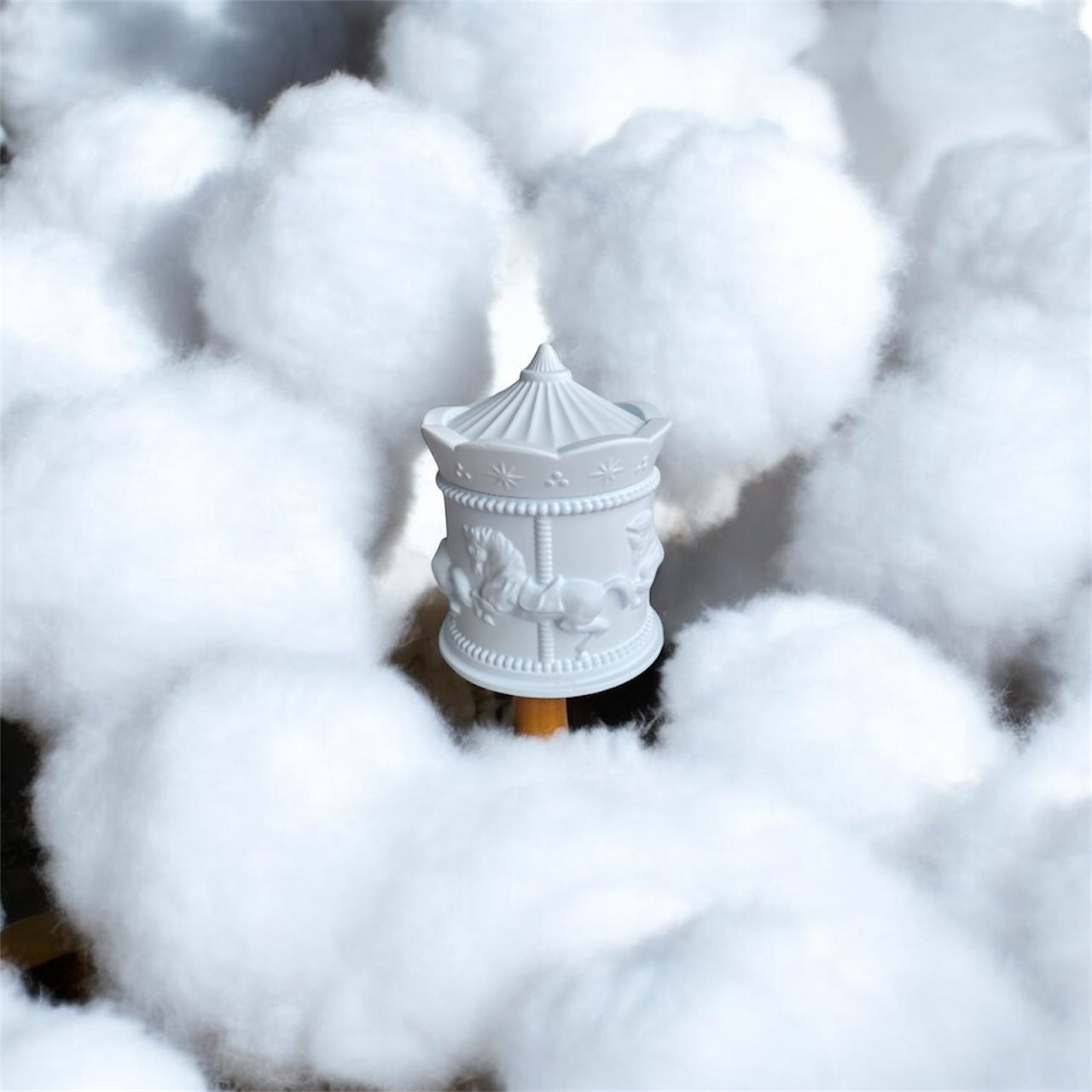 VANILLA WHIP CANDLE