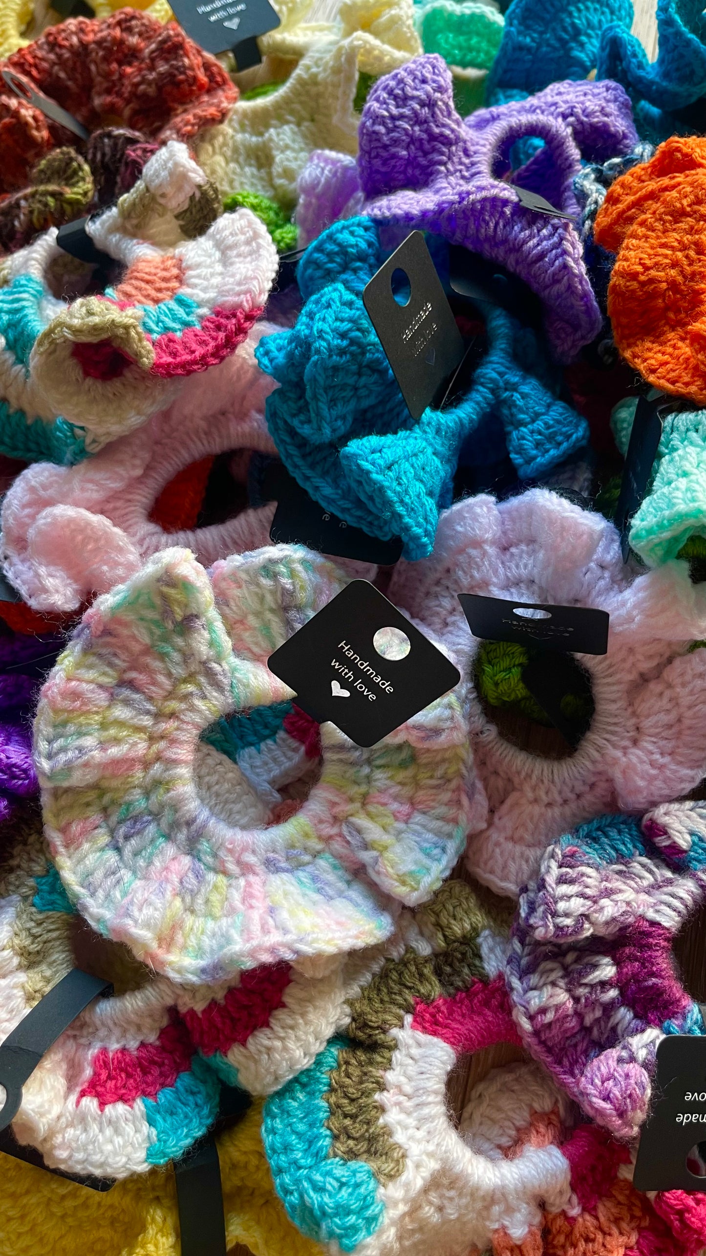 CROCHET HAIR SCRUNCHIES