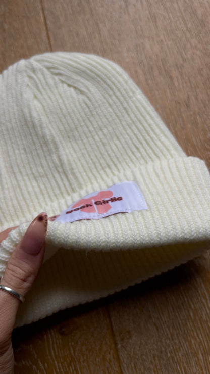 BOOK GIRLIE CHUNKY RIB BEANIE