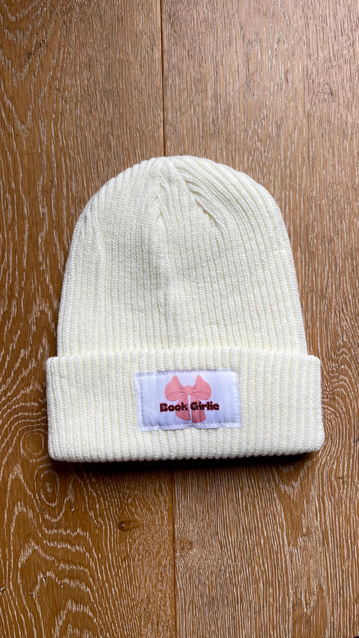 BOOK GIRLIE CHUNKY RIB BEANIE
