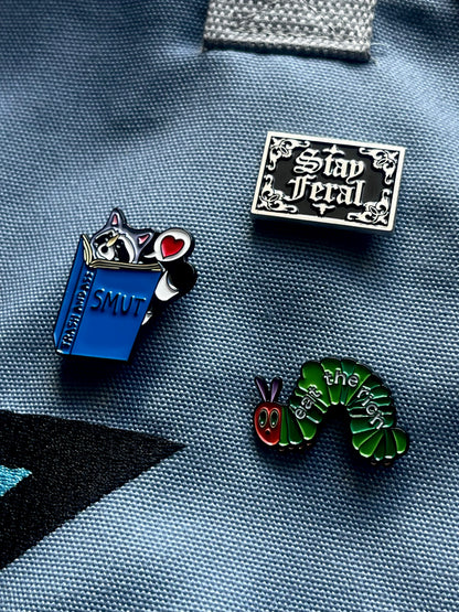GOTHIC STAY FERAL PIN