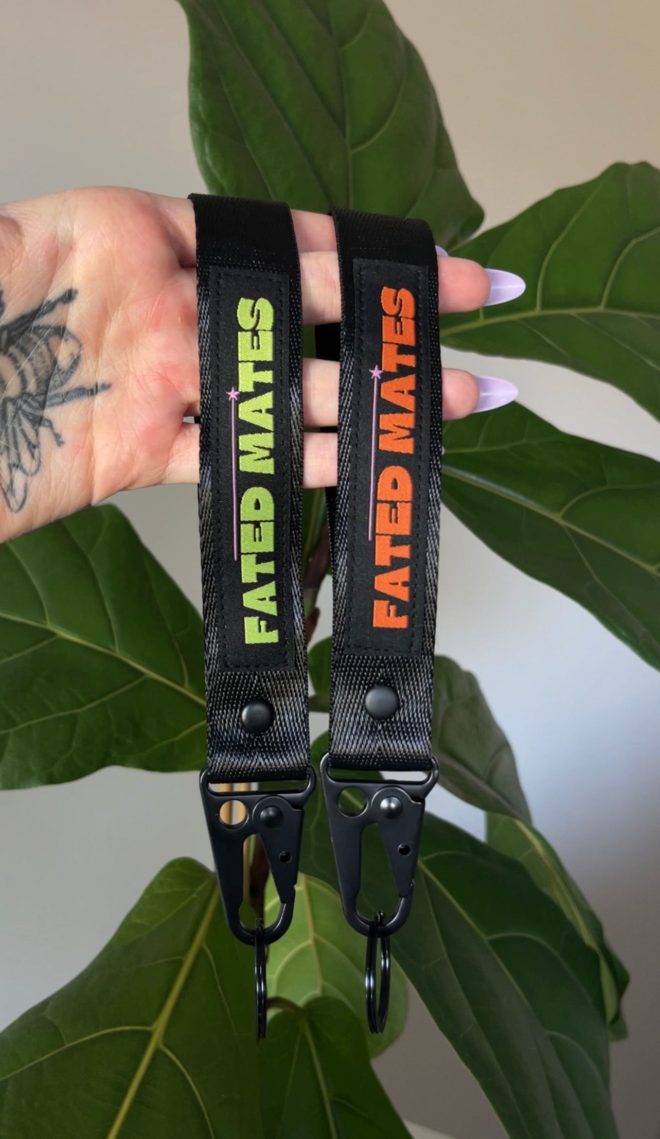 ROMANTASY 2-PACK, KEYCHAIN LANYARDS