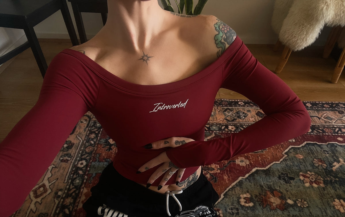 CHERRY LONG SLEEVE