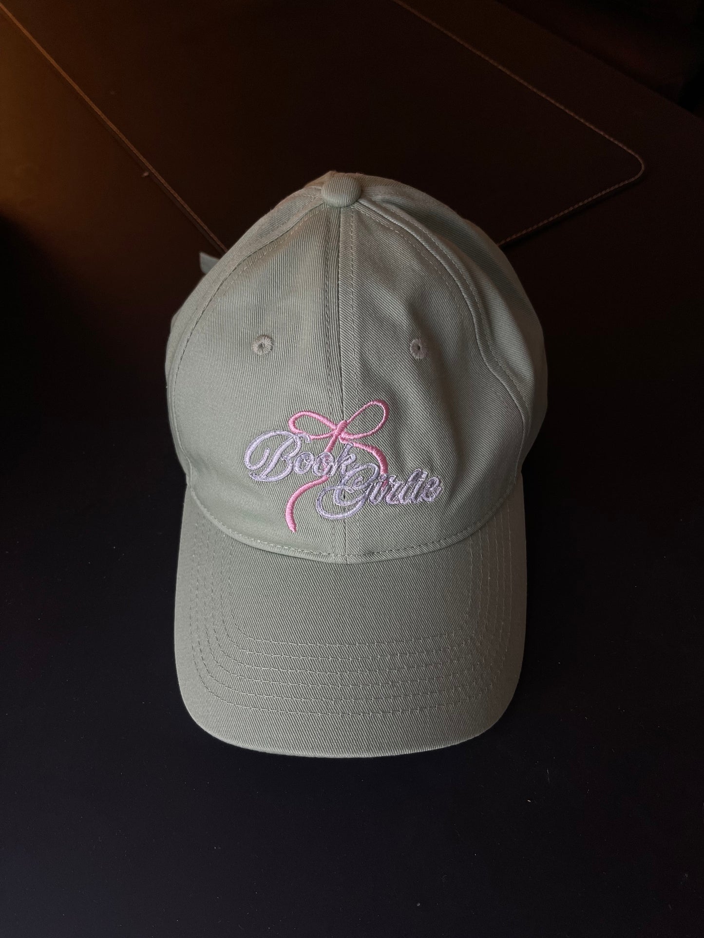 BOOK GIRLIE CAP