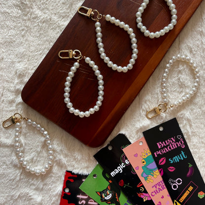 BOOKMARK PEARLS