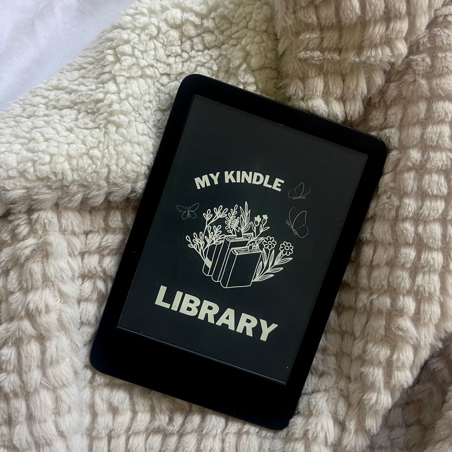 KINDLE LIBRARY SCREEN SAVER