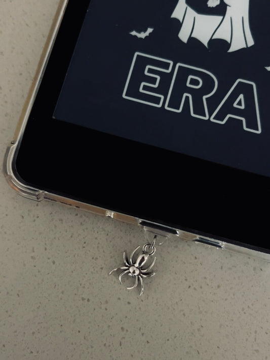 KINDLE DUST PLUG, SILVER SPIDER