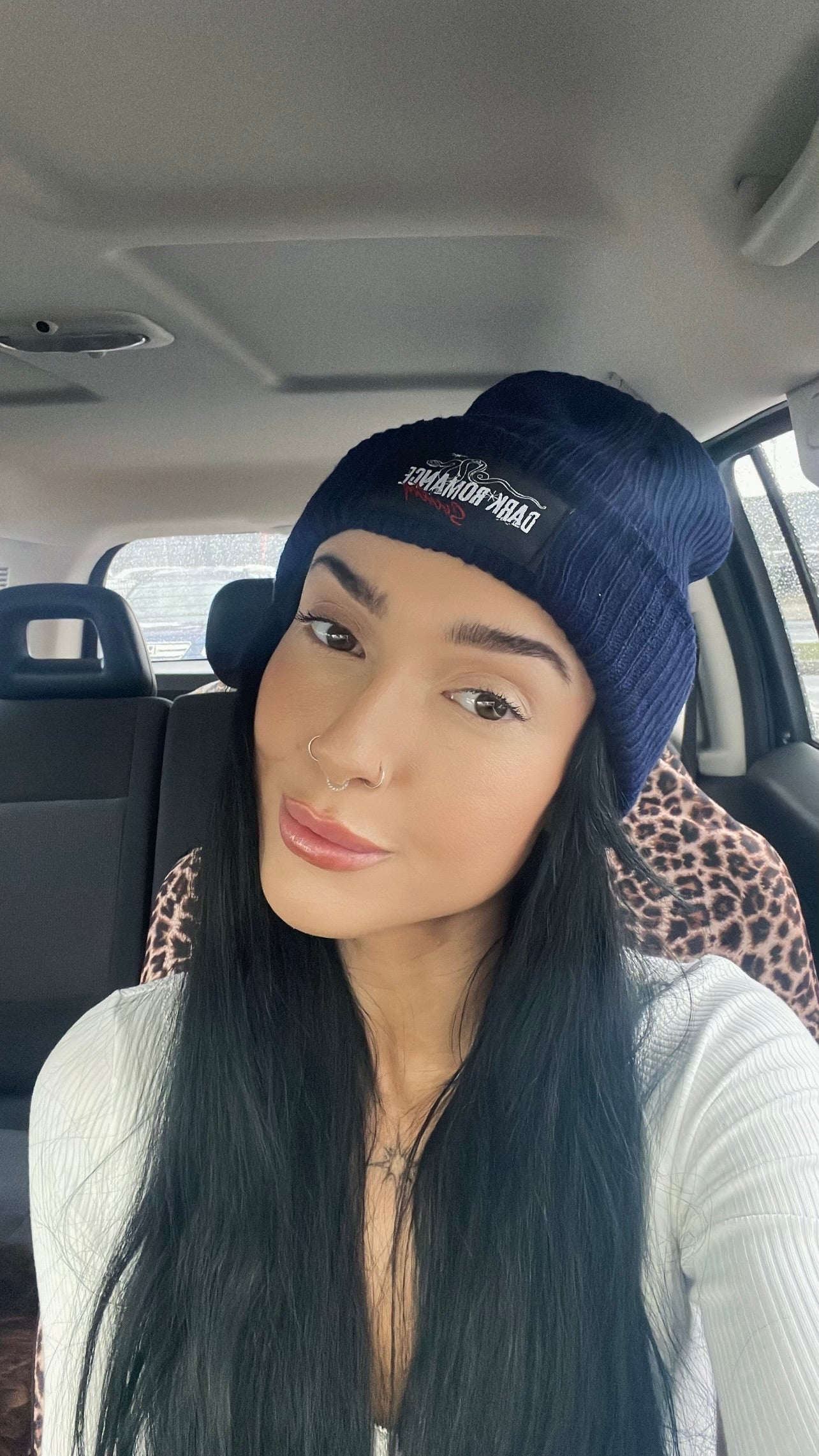 BOOK GIRLIE CHUNKY RIB BEANIE