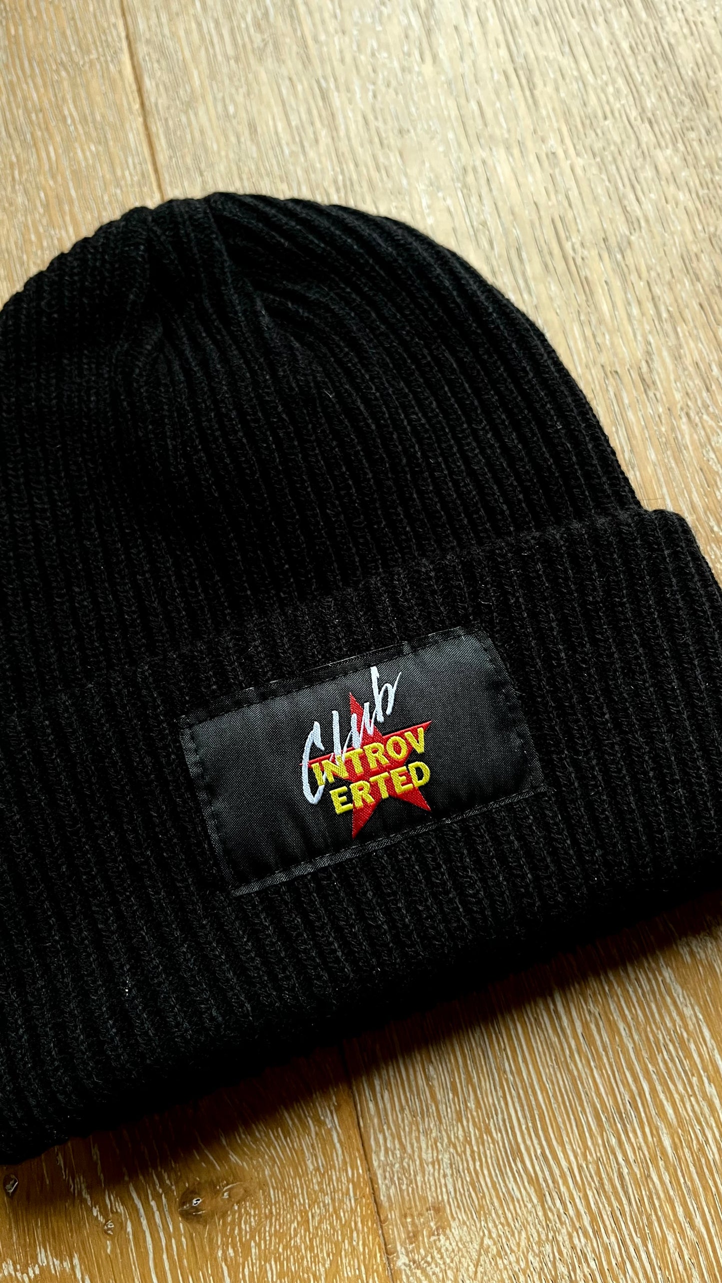 CLUB INTROVERT CHUNKY RIB BEANIE