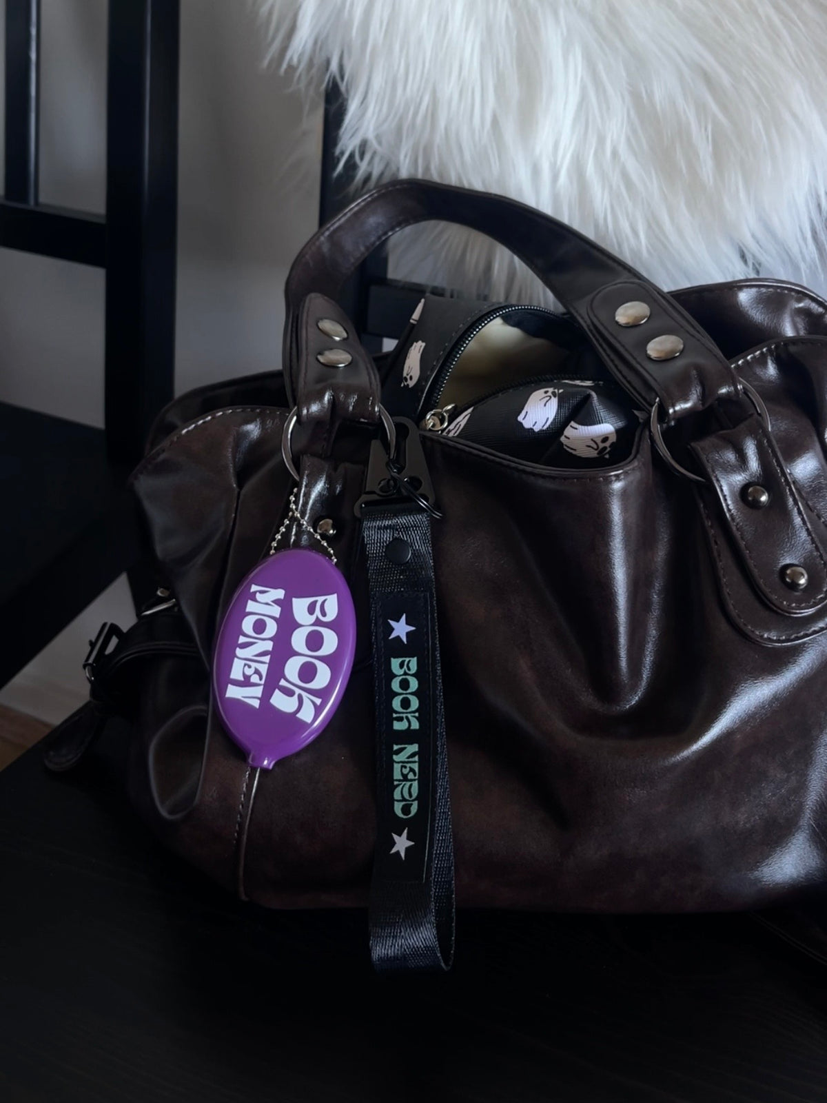 BOOK MONEY COIN PURSE | PLUM