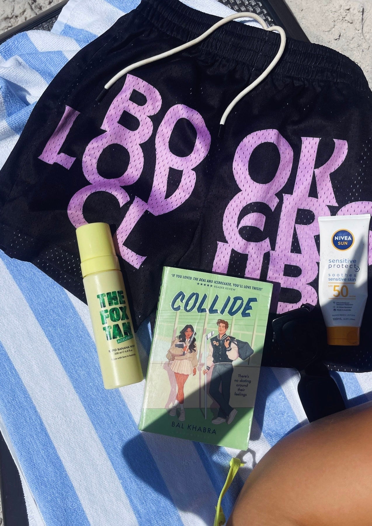 BOOK LOVERS CLUB SUMMER SHORTS