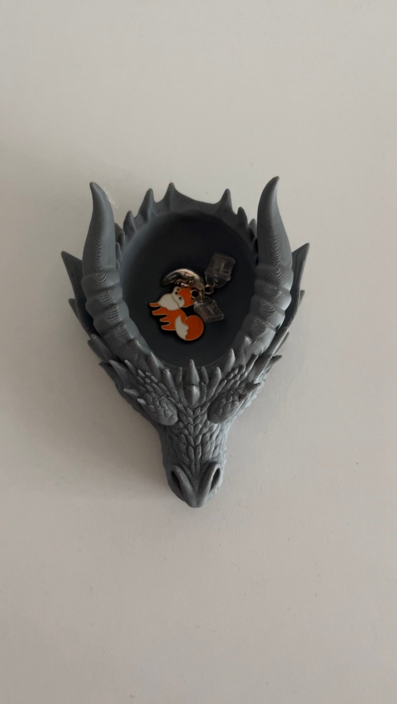 DRAGON TRINKET HOLDER, GREY