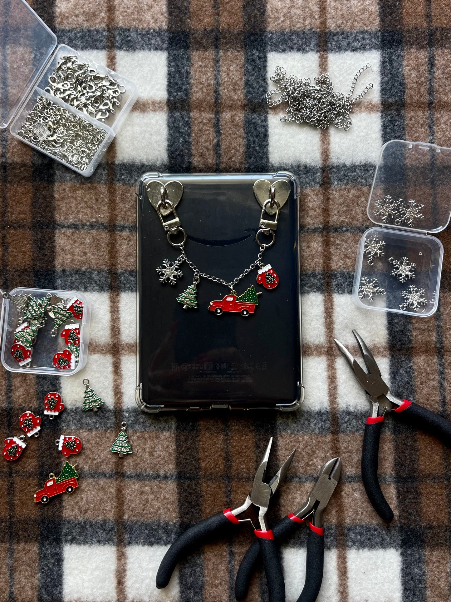 DESIGN YOUR OWN KINDLE CHAIN
