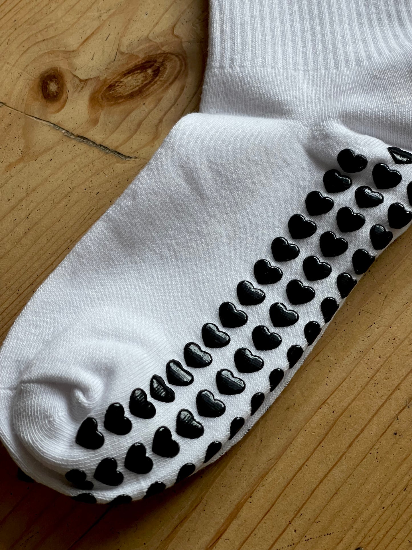 MIXED PACK PILATES GRIP SOCKS, BOOK GIRLIE