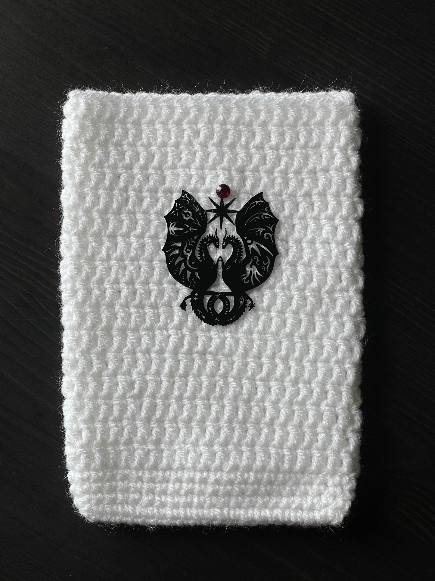 DRAGON KINDLE SLEEVE, SNOW (HANDMADE)
