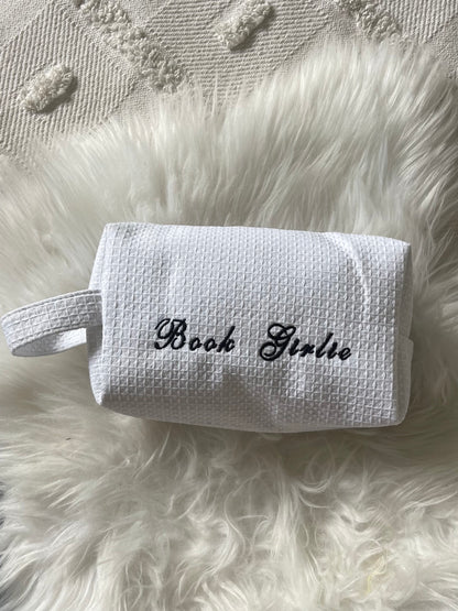 BOOK GIRLIE PUFF, SNOW