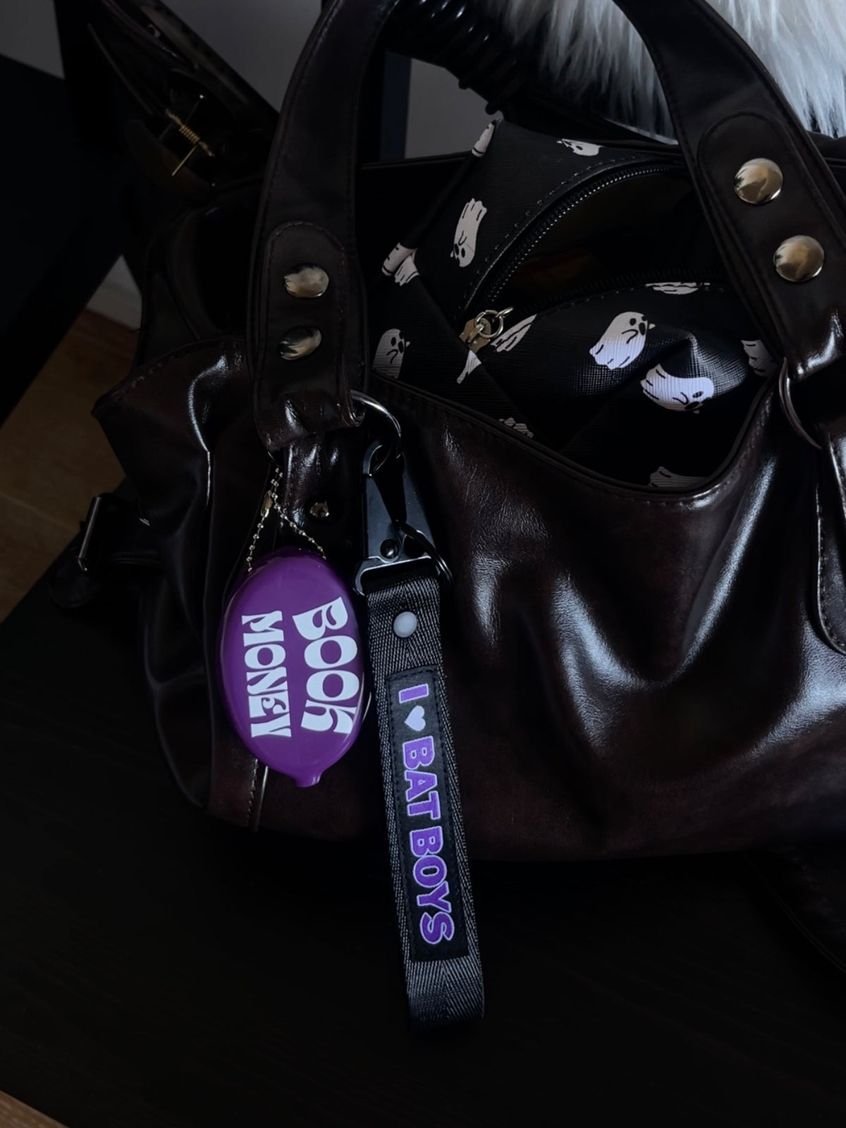 BOOK MONEY COIN PURSE | PLUM