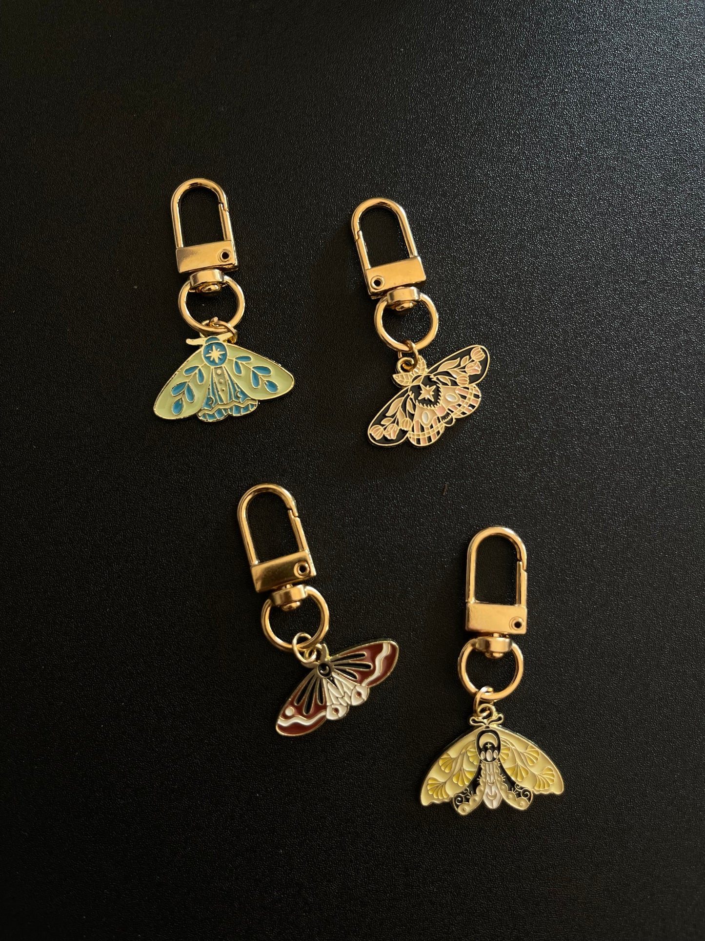 KINDLE MOTH CHARMIES