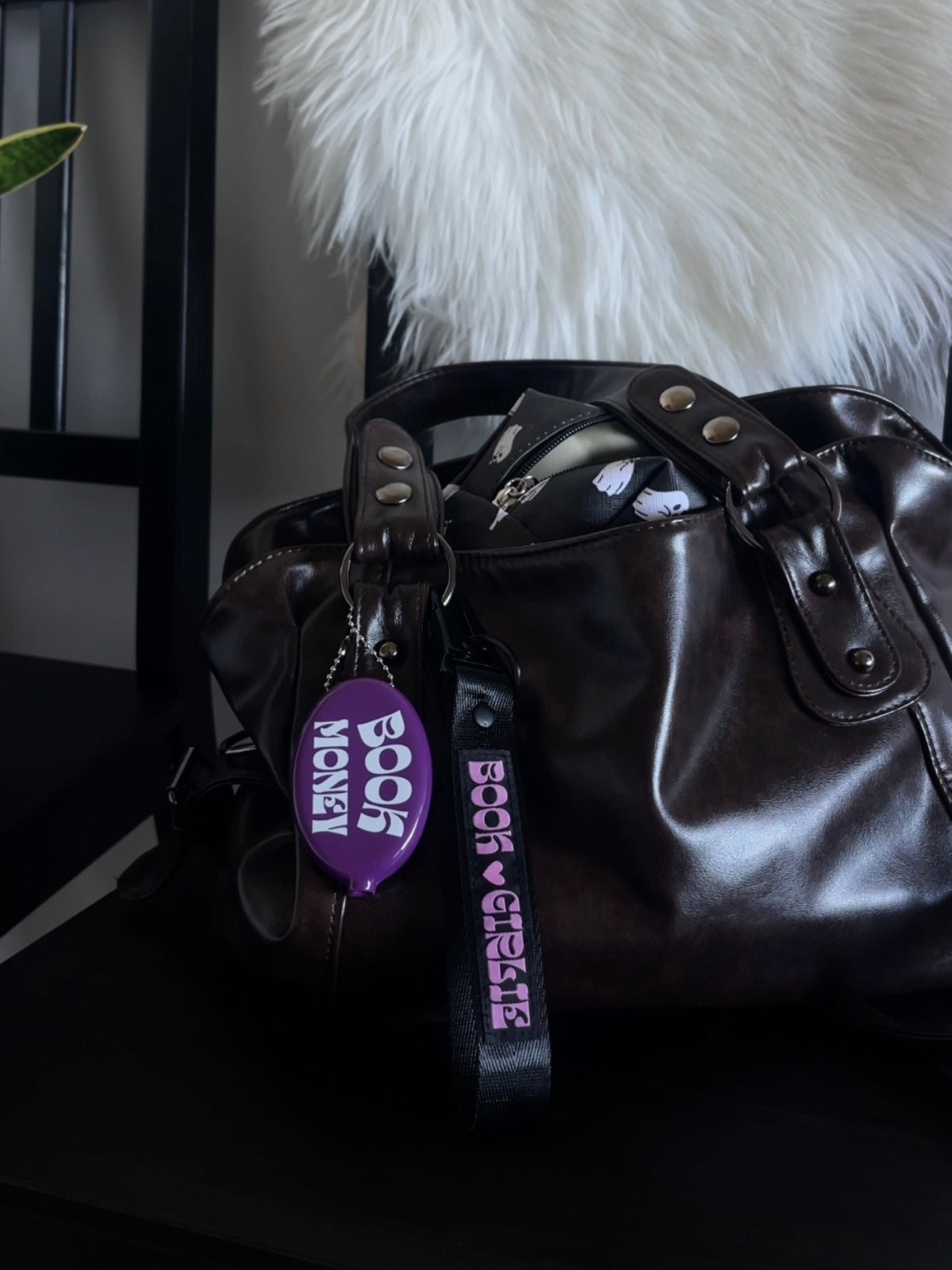 BOOK MONEY COIN PURSE | PLUM