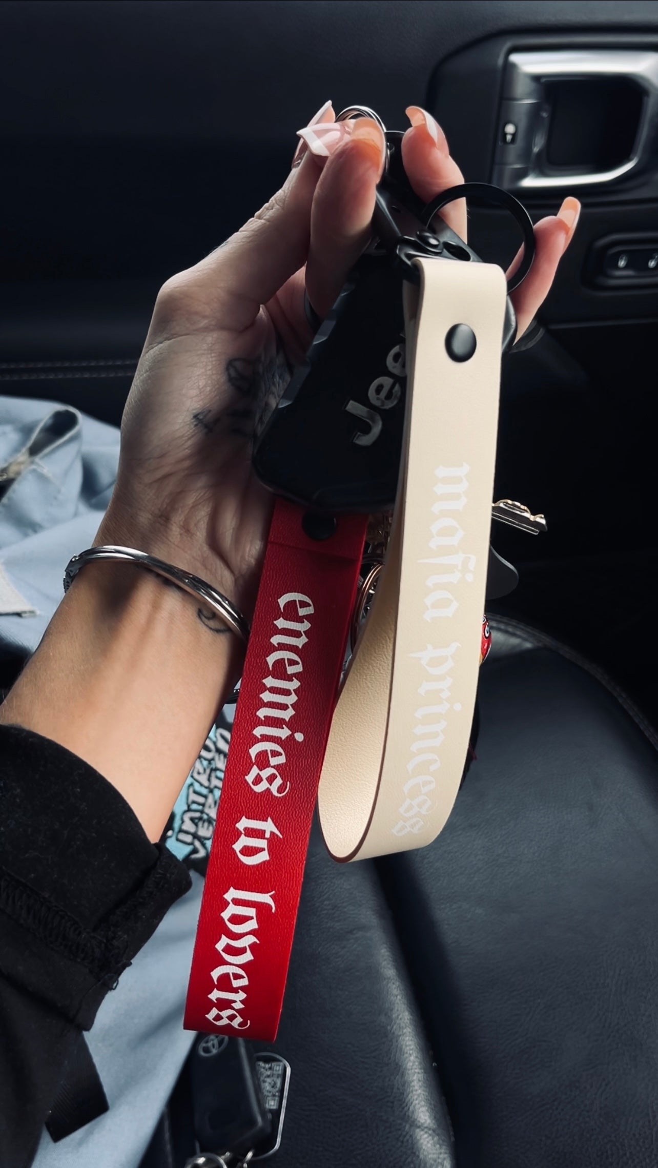 MAFIA DARK ROMANCE KEYCHAIN LANYARD