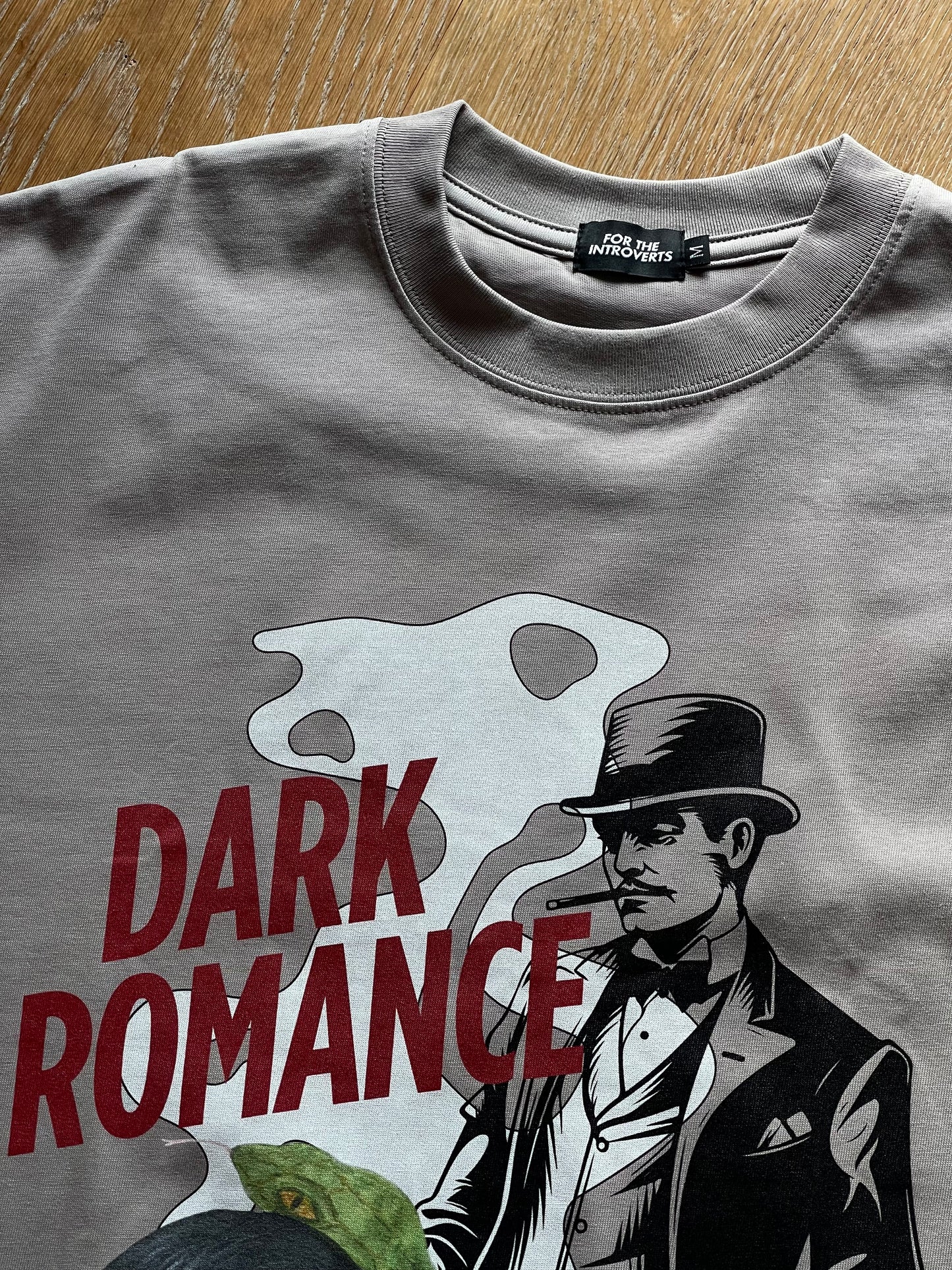 DARK ROMANCE OVERSIZED TEE