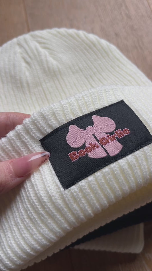 DARK ROMANCE SOCIETY CHUNKY RIB BEANIE